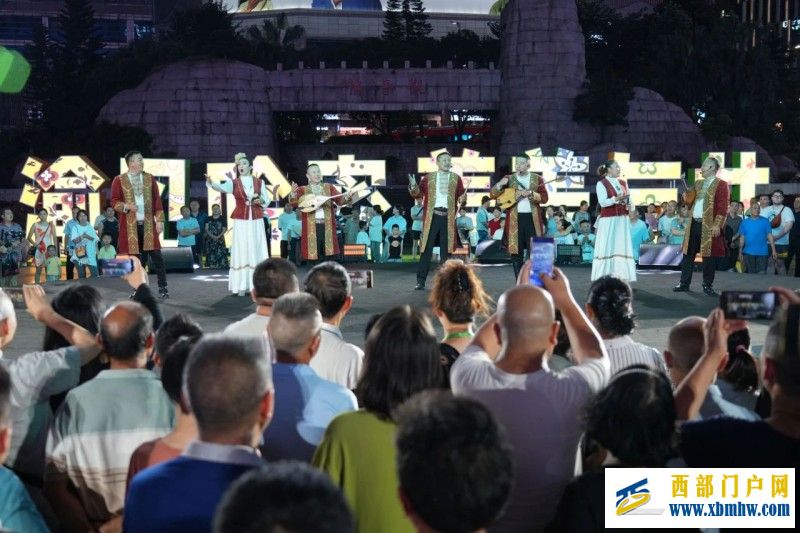 “瓜香溢山城·渝哈一家亲”活动在重庆市江北区隆重举行(图1)