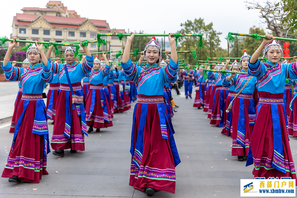 云南景谷傣族彝族自治县庆祝成立40周年(图6)